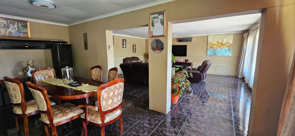 House for sale in Sherwood Gardens - 1BJ1714045