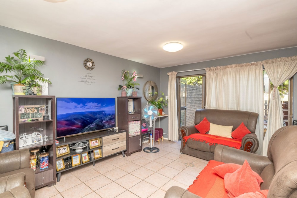 Townhouse sold in Stellenryk - DBV1692667 Townhouse sold in Stellenryk - DBV1692667