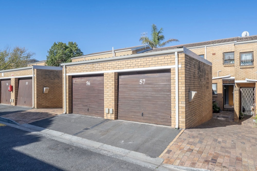 Townhouse sold in Stellenryk - DBV1692667 Townhouse sold in Stellenryk - DBV1692667