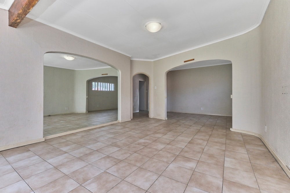 Townhouse sold in River Club, Sandton - HP1693548 Townhouse sold in River Club, Sandton - HP1693548