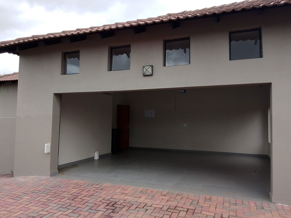 House let in Stonehenge - 1NS1695471 House let in Stonehenge - 1NS1695471