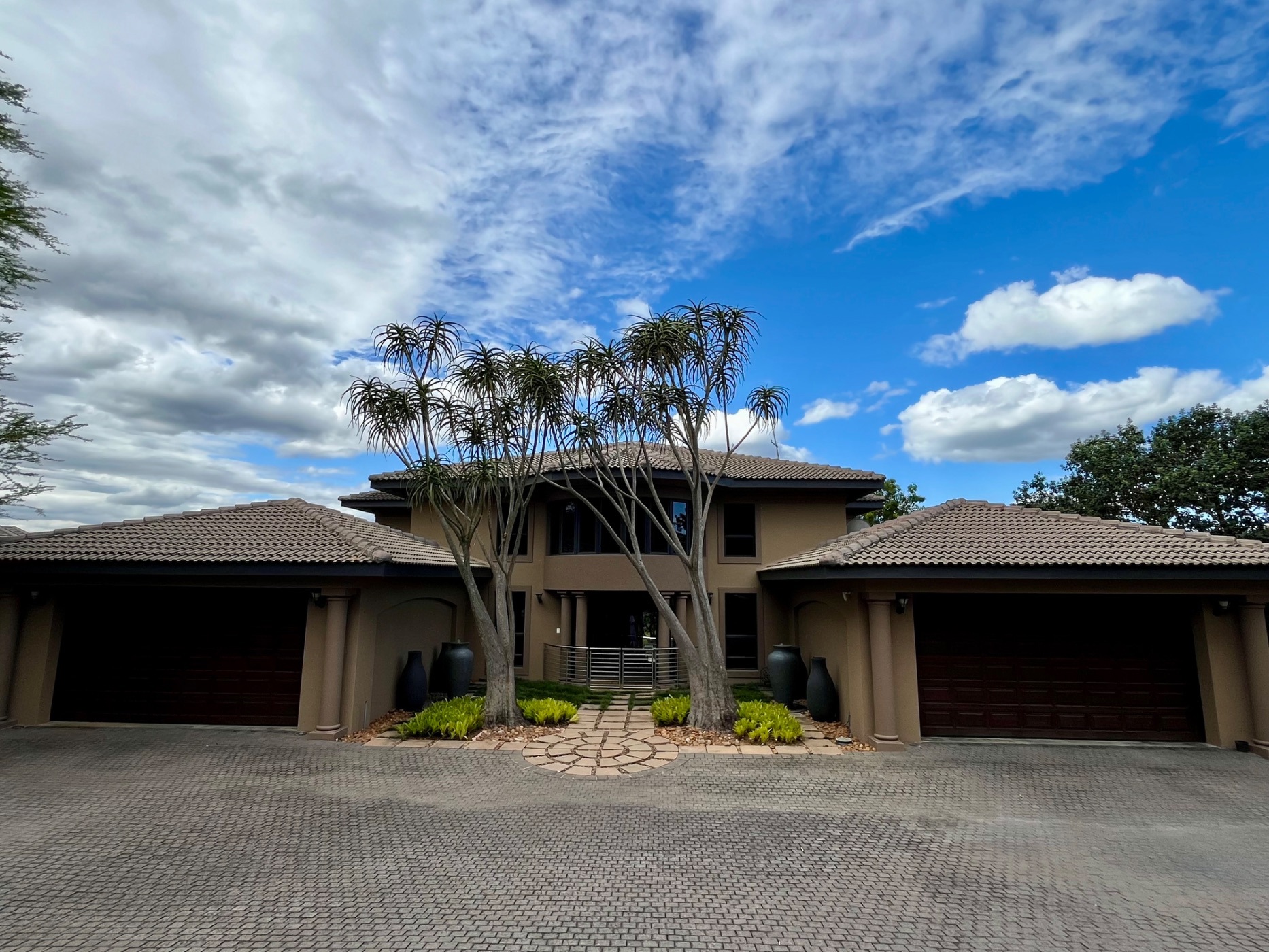 House for sale in Shandon Estate - 1NS1693081