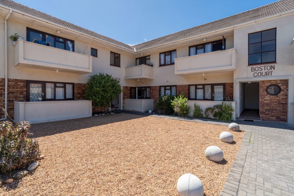 Apartment sold in Fish Hoek - FH1694183 Apartment sold in Fish Hoek - FH1694183