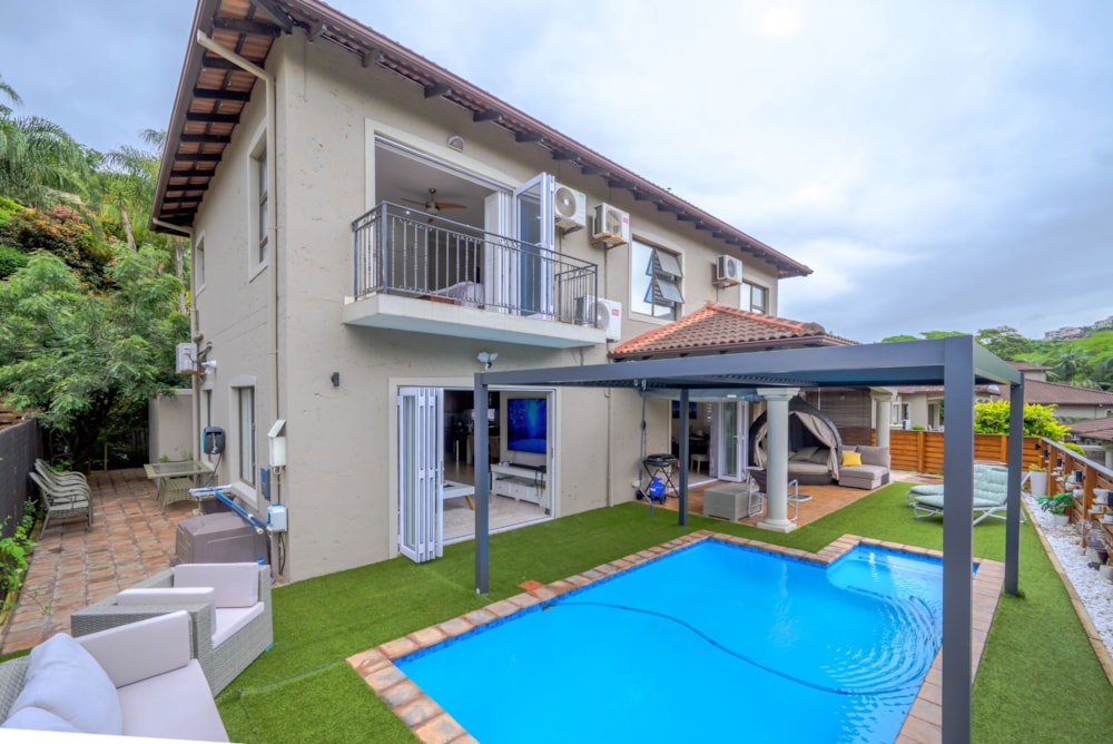 Townhouse for sale in La Lucia - 1ND1693539 Townhouse for sale in La Lucia - 1ND1693539