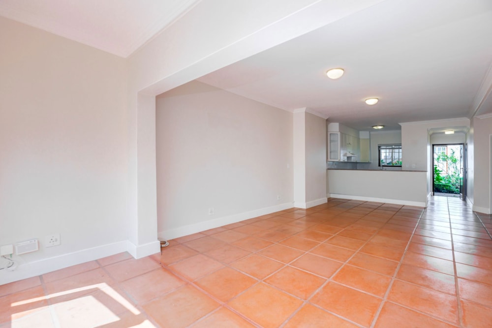 Apartment sold in Saxonwold - HP1693884 Apartment sold in Saxonwold - HP1693884