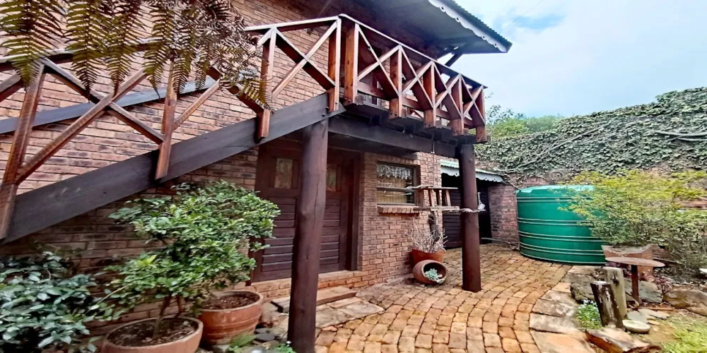 Bachelor apartment to rent in Sabie - 1LY1694255 Bachelor apartment to rent in Sabie - 1LY1694255