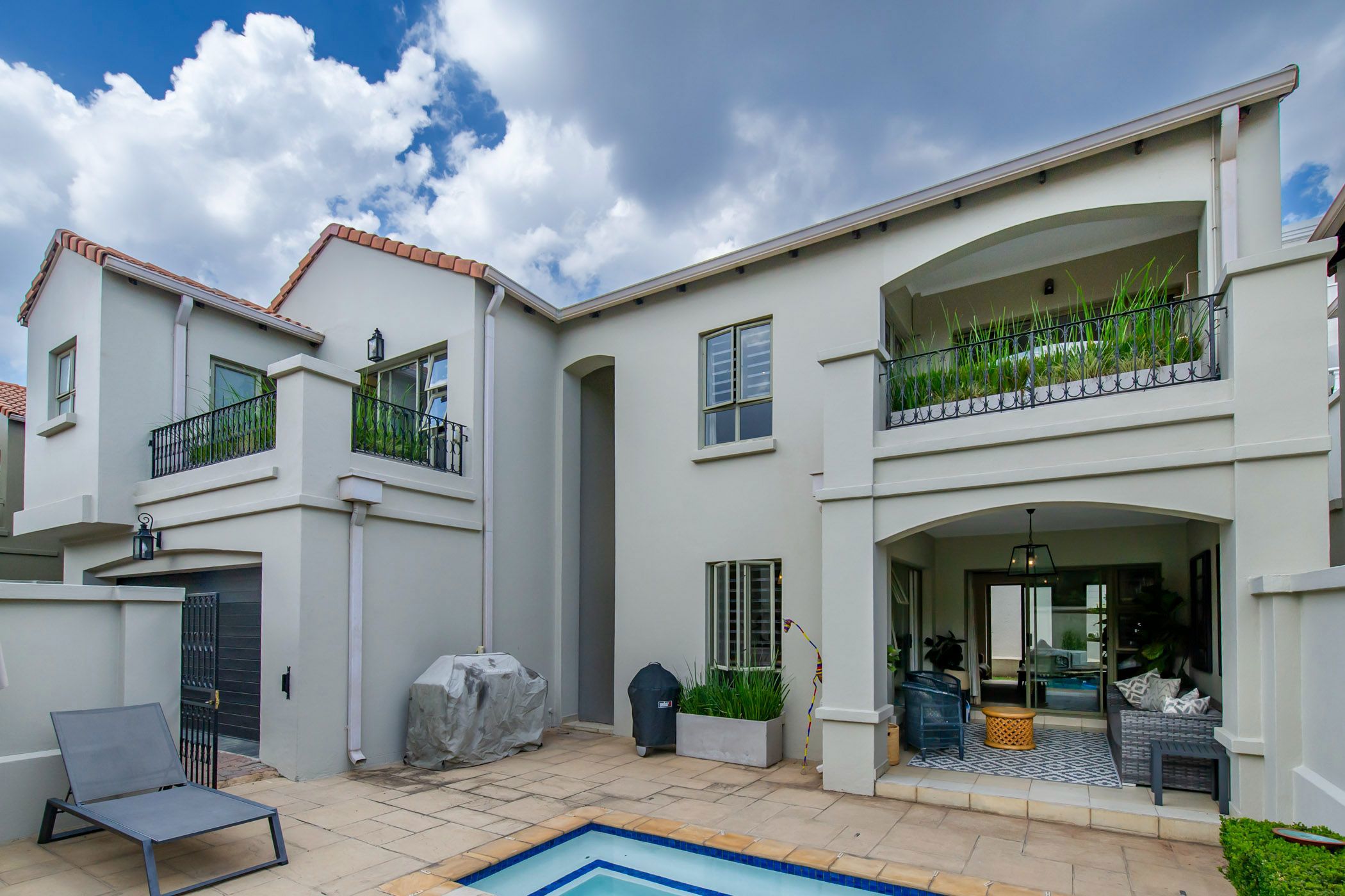 Cluster sold in Sandown, Sandton - HP1693622