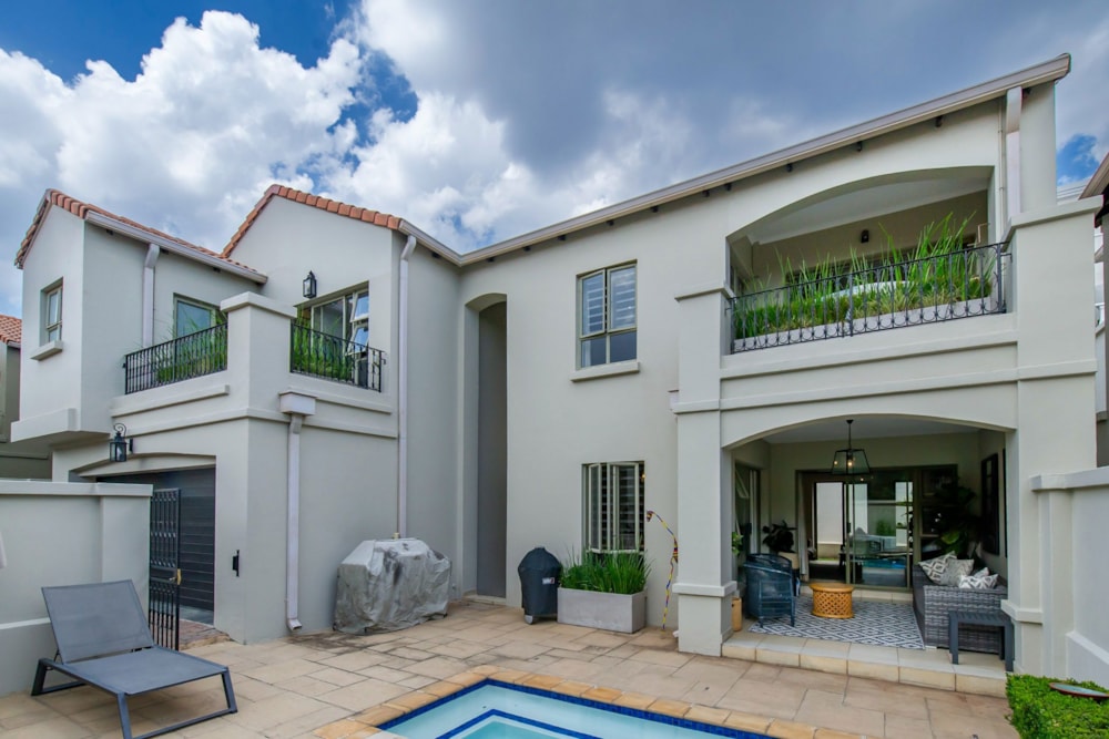 Cluster sold in Sandown, Sandton - HP1693622 Cluster sold in Sandown, Sandton - HP1693622
