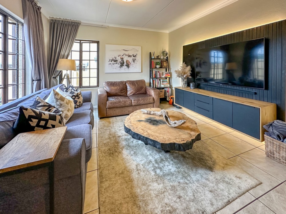 House for sale in Broadacres - FW1693694 House for sale in Broadacres - FW1693694