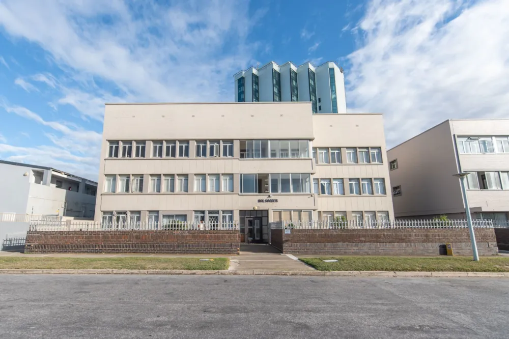 Apartment sold in Summerstrand - 1PLZ1693740 Apartment sold in Summerstrand - 1PLZ1693740