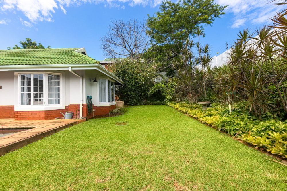 Townhouse for sale in Mount Edgecombe Country Estate - 1MT1693036 Townhouse for sale in Mount Edgecombe Country Estate - 1MT1693036