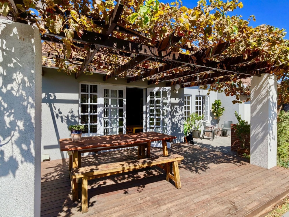 House sold in Plattekloof Glen - 1PLA1691131 House sold in Plattekloof Glen - 1PLA1691131