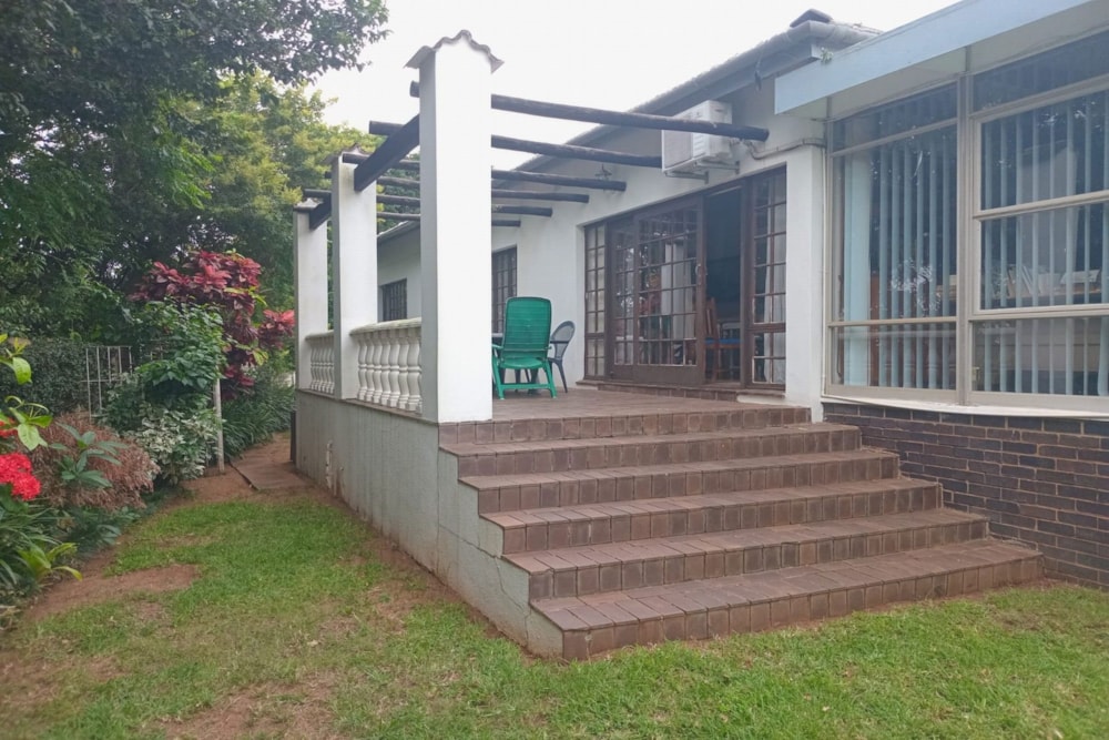 House for sale in Amanzimtoti - 1WB1695890 House for sale in Amanzimtoti - 1WB1695890