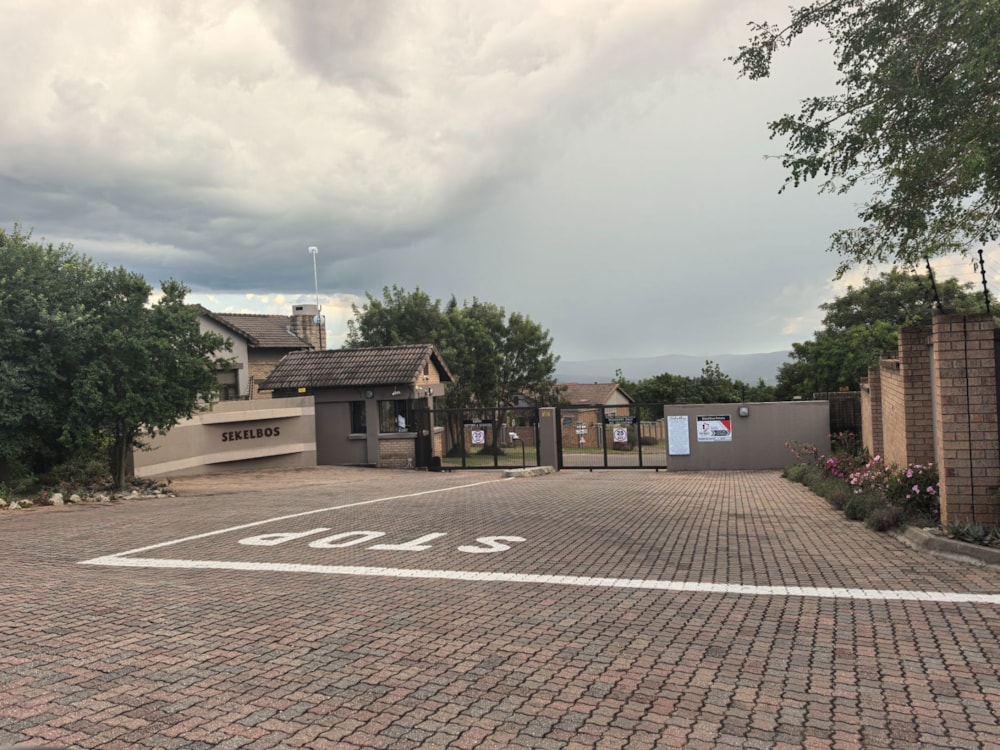 Vacant land for sale in Sonheuwel - 1NS1694020