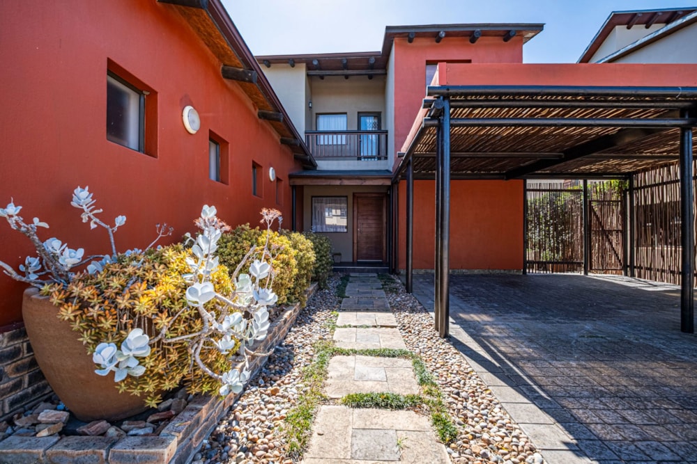 House sold in Summerstrand - 1PLZ1695522 House sold in Summerstrand - 1PLZ1695522