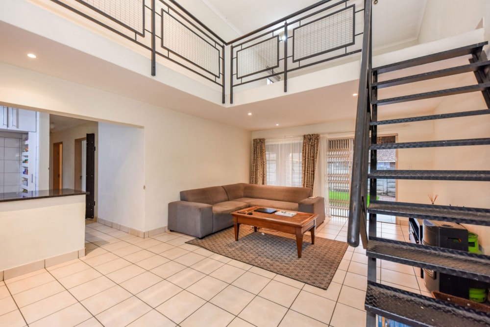 Townhouse for sale in Johannesburg North, Fourways Area - FW1694951 Townhouse for sale in Johannesburg North, Fourways Area - FW1694951