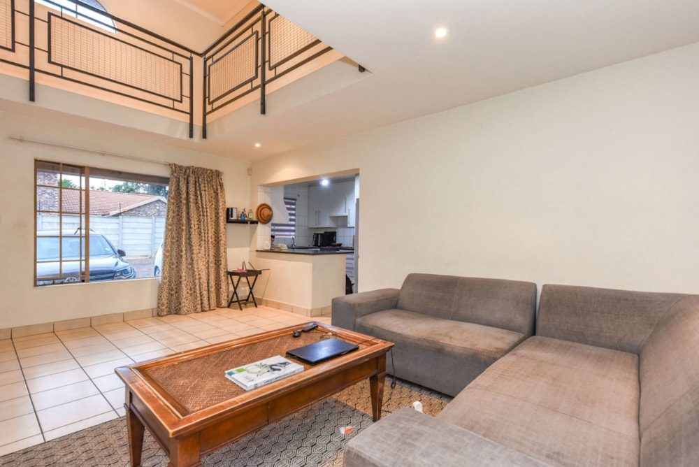 Townhouse for sale in Johannesburg North, Fourways Area - FW1694951 Townhouse for sale in Johannesburg North, Fourways Area - FW1694951