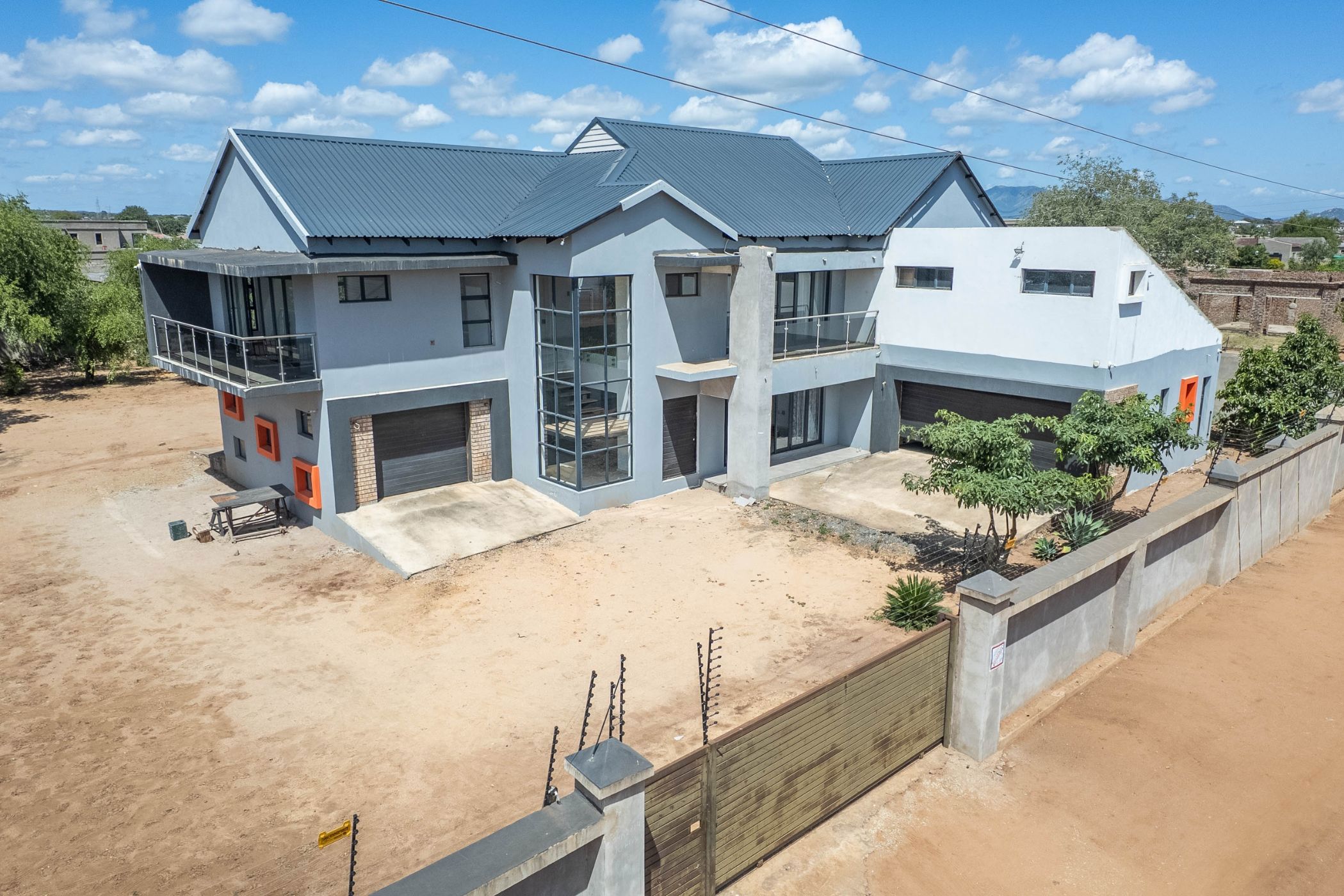 House for sale in Hectorspruit - 1NK1695791