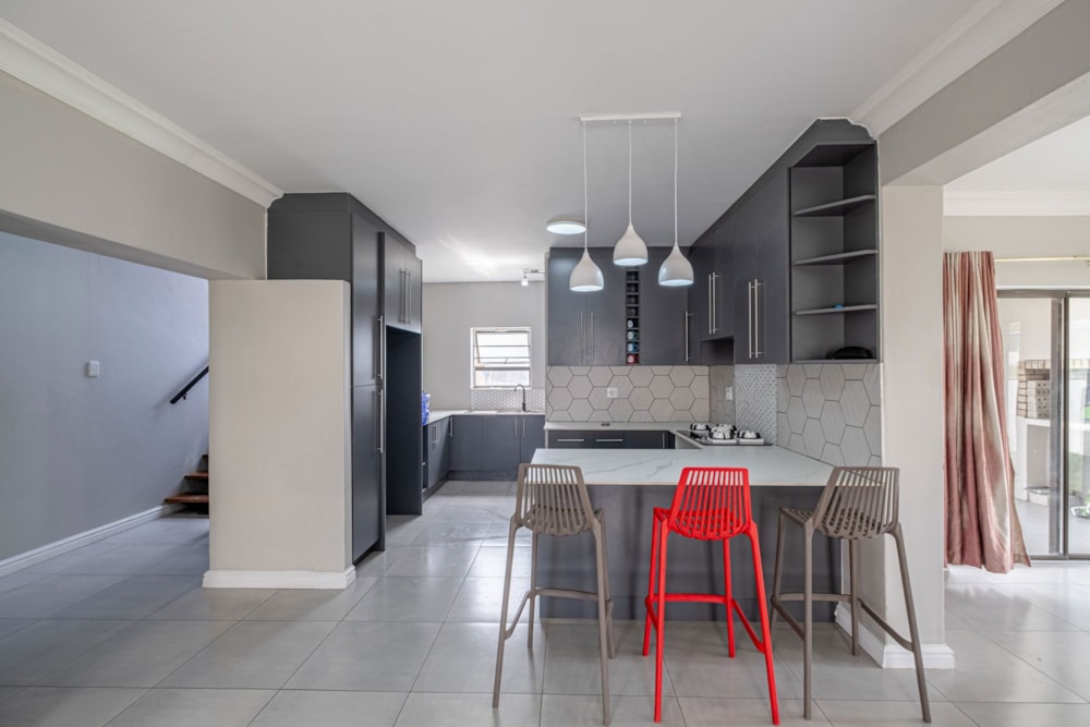 House for sale in Kamma Heights - 1PLZ1684764 House for sale in Kamma Heights - 1PLZ1684764