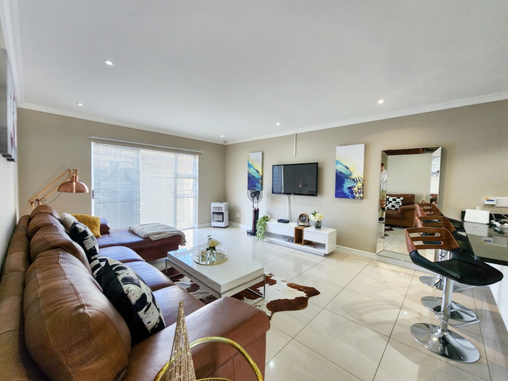 House sold in Gonubie - 1EZ1693605
