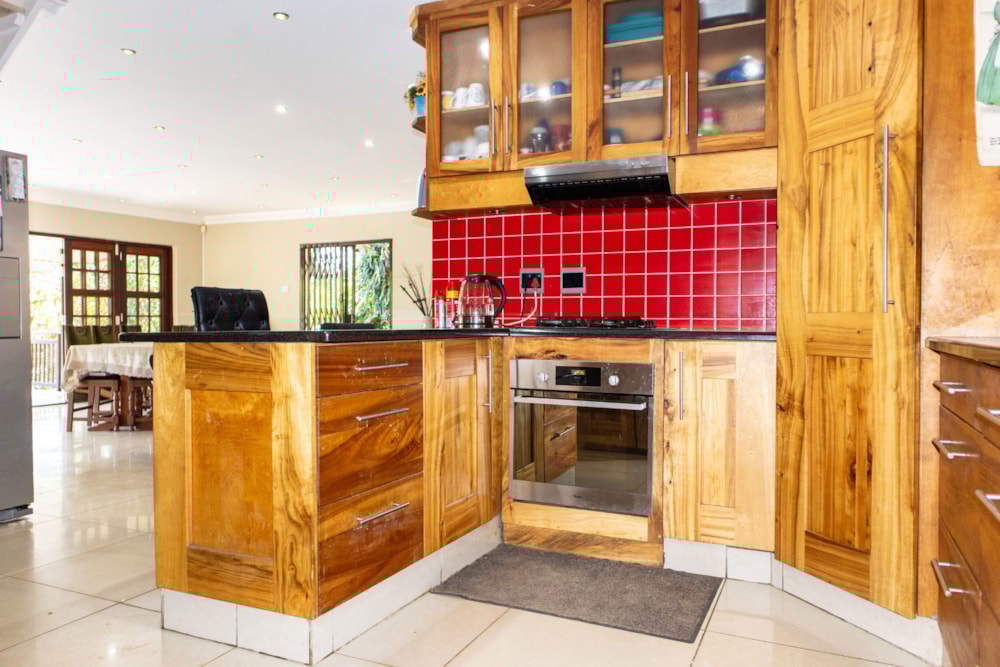 House for sale in Amanzimtoti - 1WB1695219 House for sale in Amanzimtoti - 1WB1695219