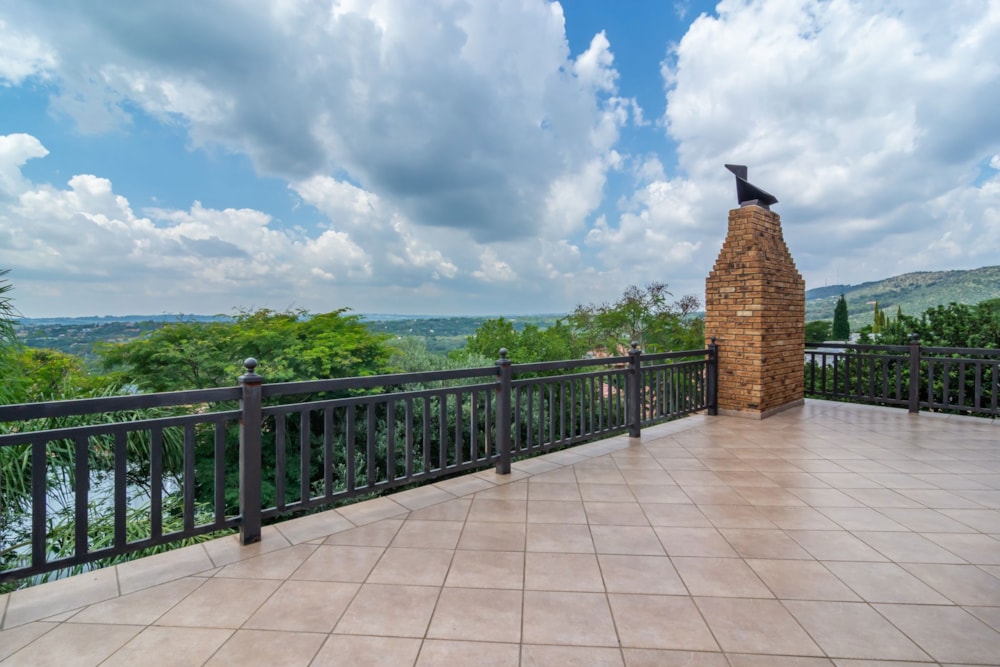 House for sale in Featherbrooke Estate - 1KR1693480 House for sale in Featherbrooke Estate - 1KR1693480