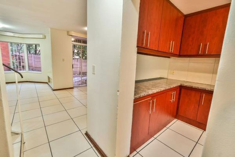 Townhouse for sale in Waverley, Bloemfontein - 1BX1694837