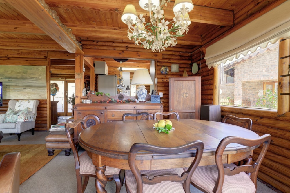 House for sale in Fraaiuitsig - 1MB1693110 House for sale in Fraaiuitsig - 1MB1693110