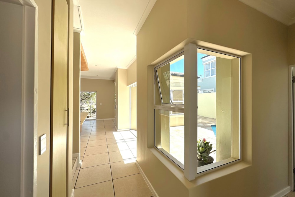 Double-storey house sold in Big Bay - 1TV1695922 Double-storey house sold in Big Bay - 1TV1695922