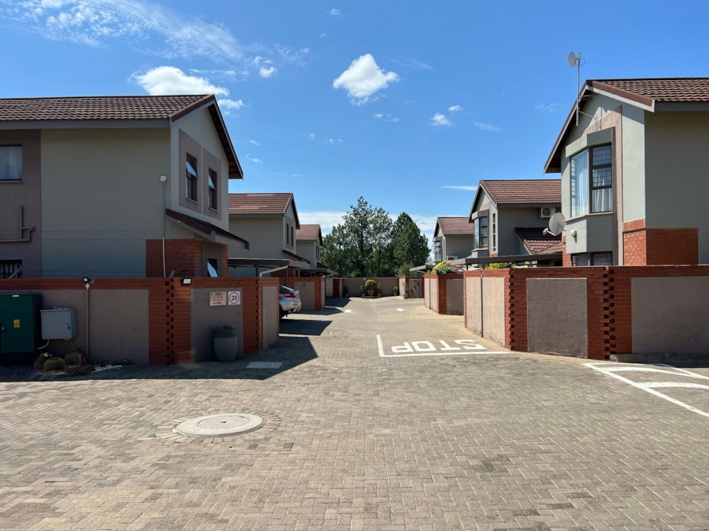 Townhouse sold in Universitas - 1BX1693698 Townhouse sold in Universitas - 1BX1693698