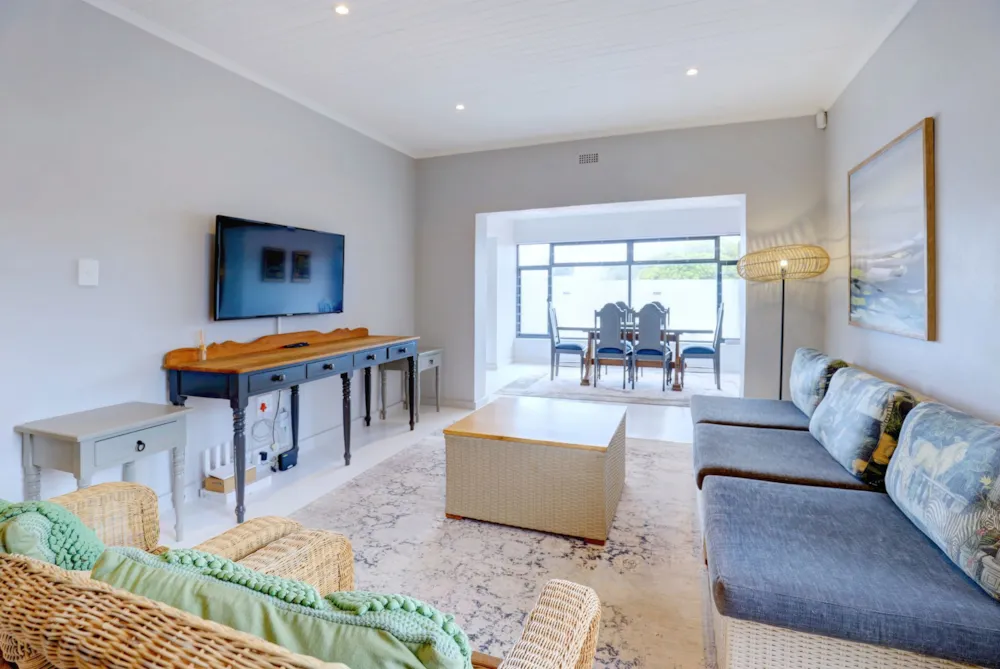 House for sale in Mossel Bay - 1MB1691942 House for sale in Mossel Bay - 1MB1691942
