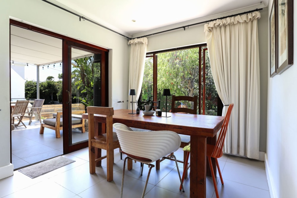 House sold in Green Point, Cape Town - AS1692191 House sold in Green Point, Cape Town - AS1692191