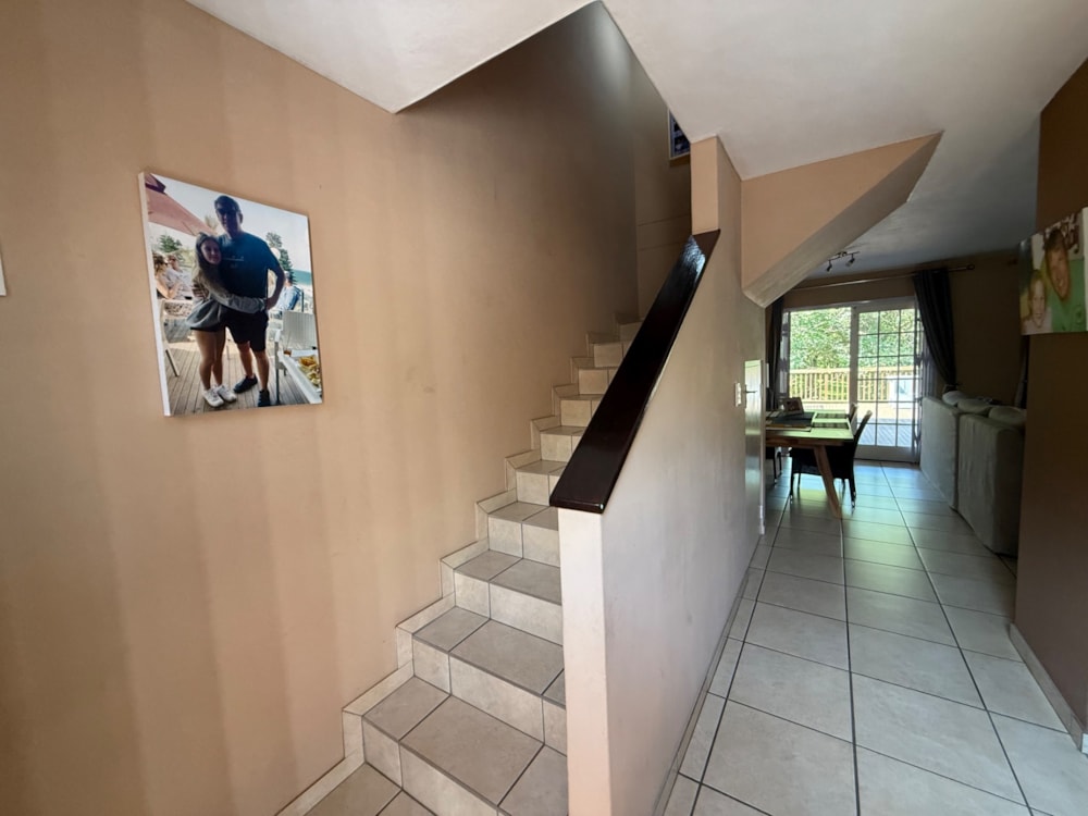 Townhouse let in Glen Hills - 1ND1693463