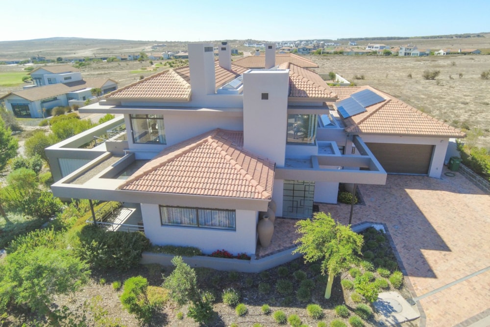 House for sale in Langebaan Country Estate - LA1694879 House for sale in Langebaan Country Estate - LA1694879