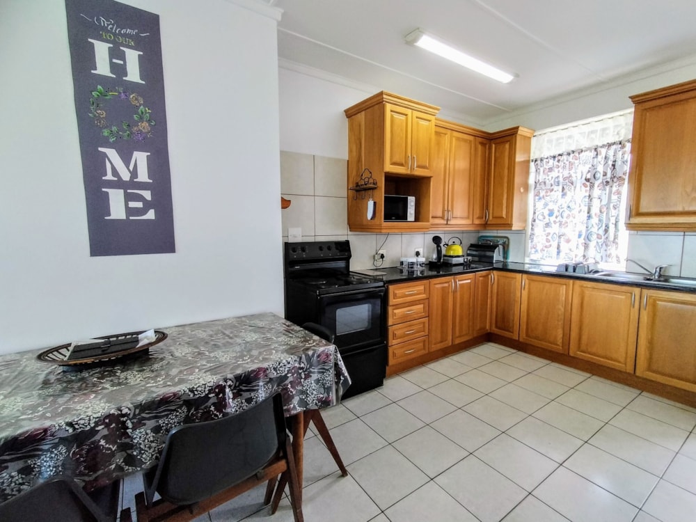 Apartment for sale in Uvongo - 1PSH1746490