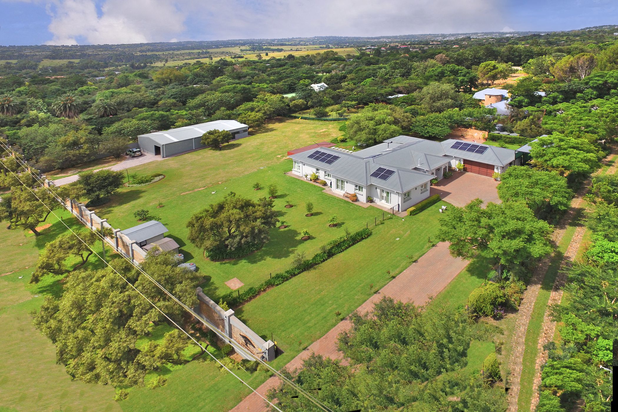 House sold in Kyalami AH - MR1694403