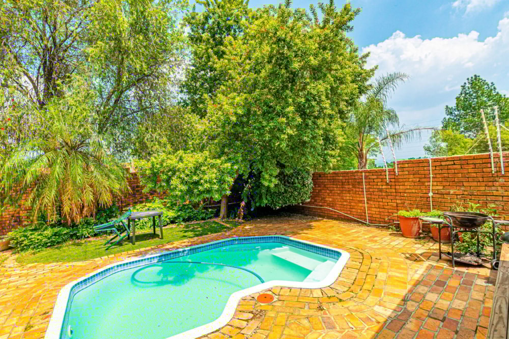 House for sale in Halfway Gardens - MR1695371