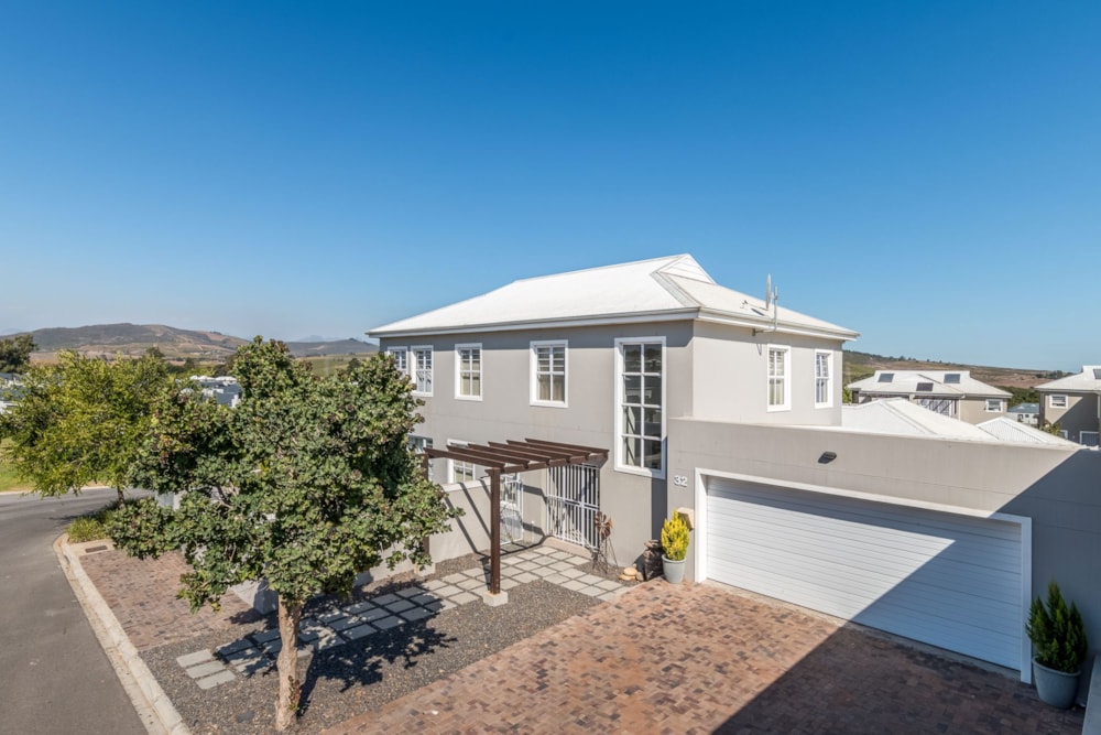 House for sale in Brackenfell South - 1BC1695440 House for sale in Brackenfell South - 1BC1695440