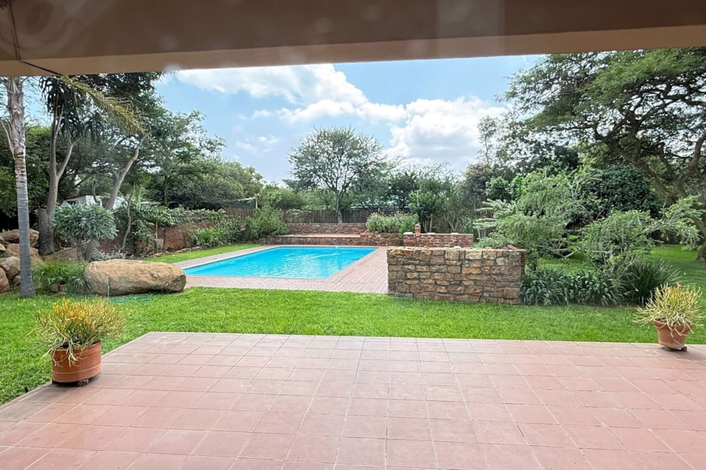 House for sale in Glen Austin - MR1694368