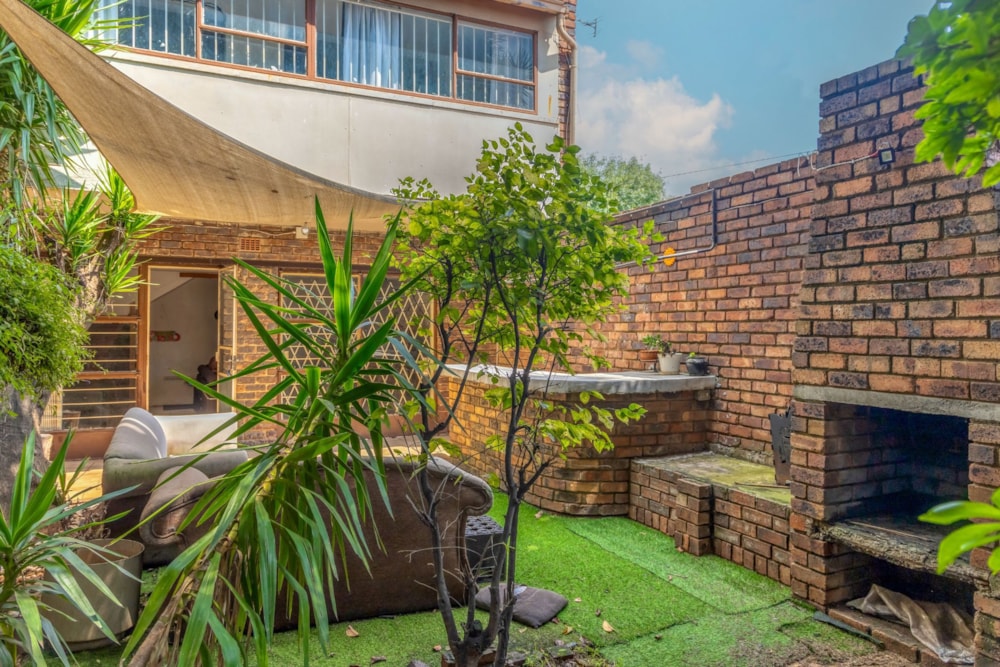 Apartment sold in Windsor East - RAN1691501 Apartment sold in Windsor East - RAN1691501