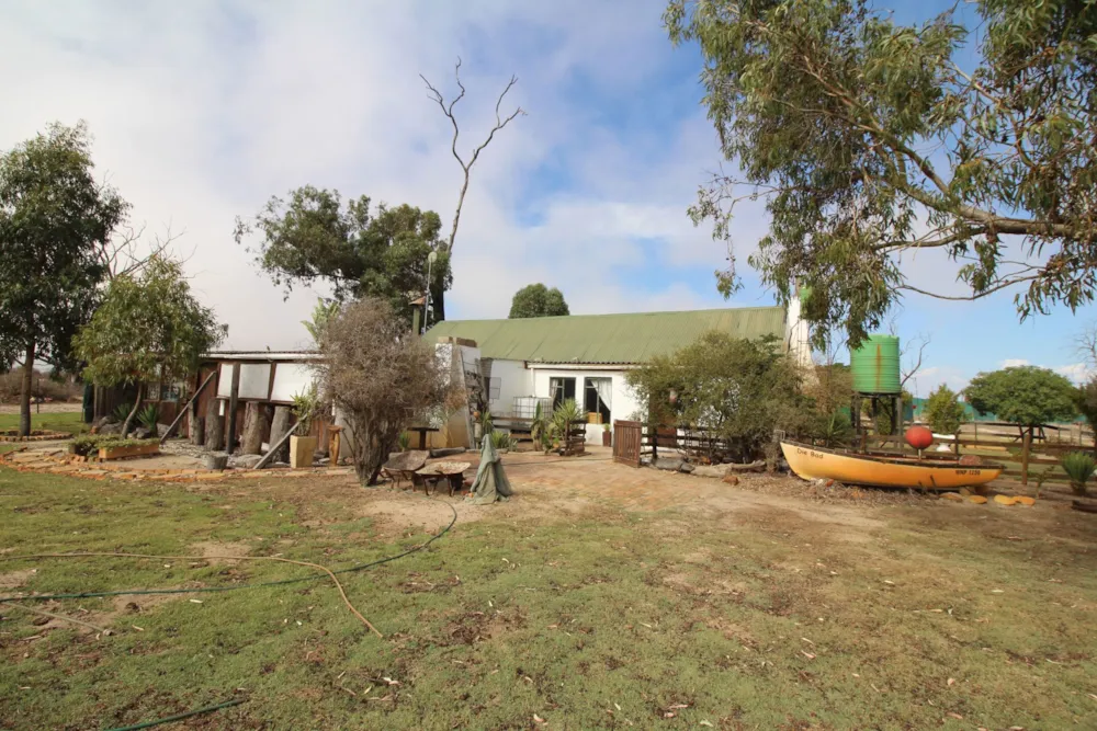 Smallholding for sale in Dwarskersbos - LA1695567 Smallholding for sale in Dwarskersbos - LA1695567