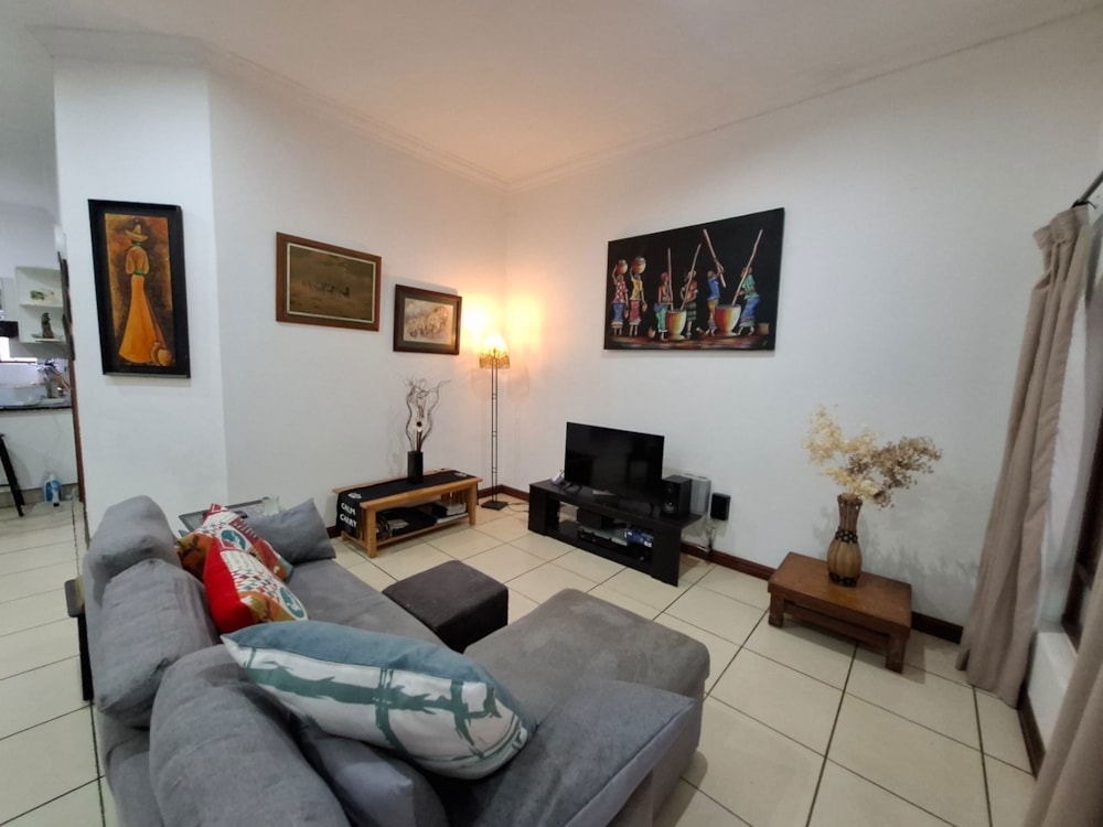 Security estate home let in Waterfall, Upper Highway - 1KF1693733 Security estate home let in Waterfall, Upper Highway - 1KF1693733