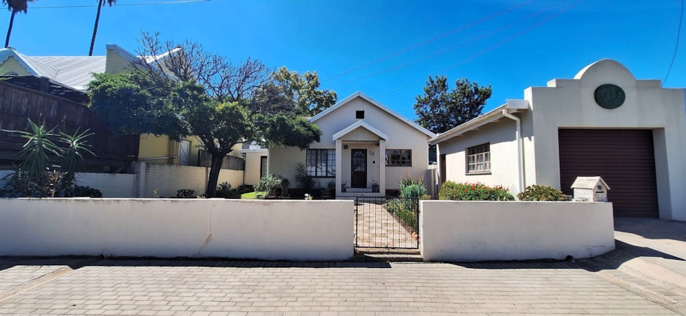 House sold in Oudtshoorn Central - 1OU1695222 House sold in Oudtshoorn Central - 1OU1695222