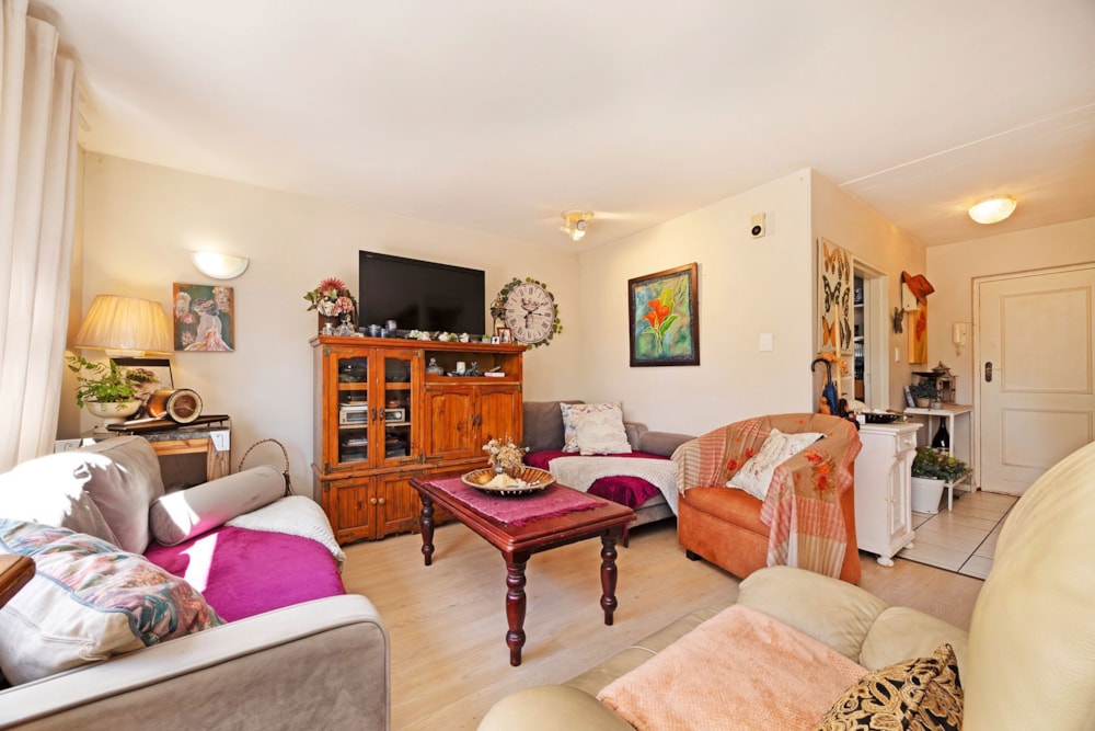 Double-storey cluster for sale in La Rochelle, Bellville - DBV1693330