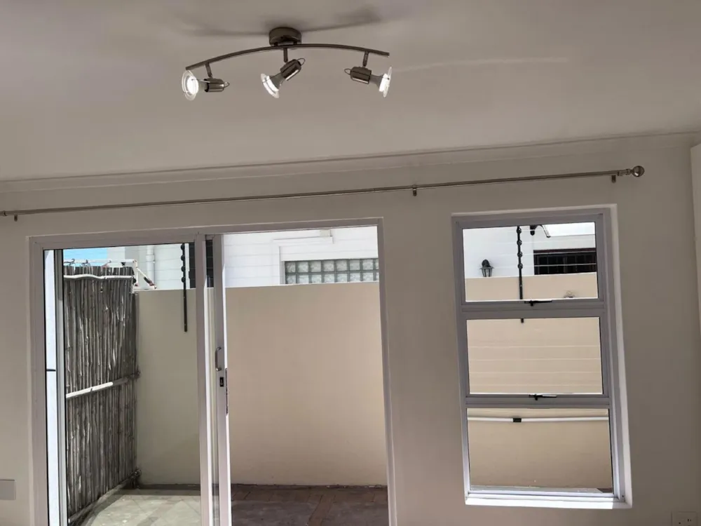 House to rent in Gordons Bay - SW1694137