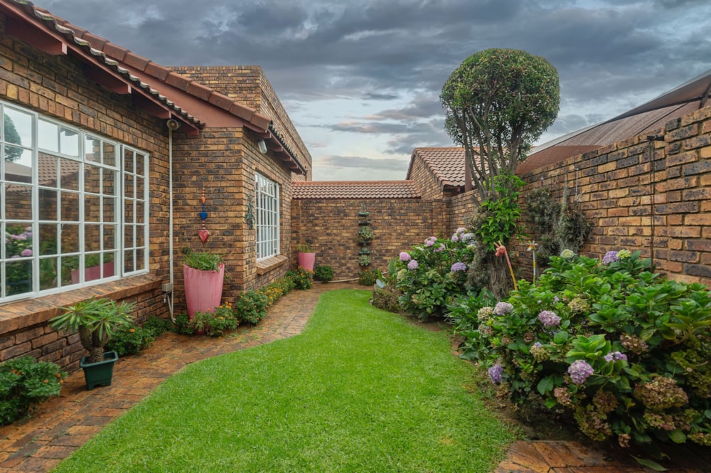 Apartment for sale in Brackendowns - 1GV1692019 Apartment for sale in Brackendowns - 1GV1692019