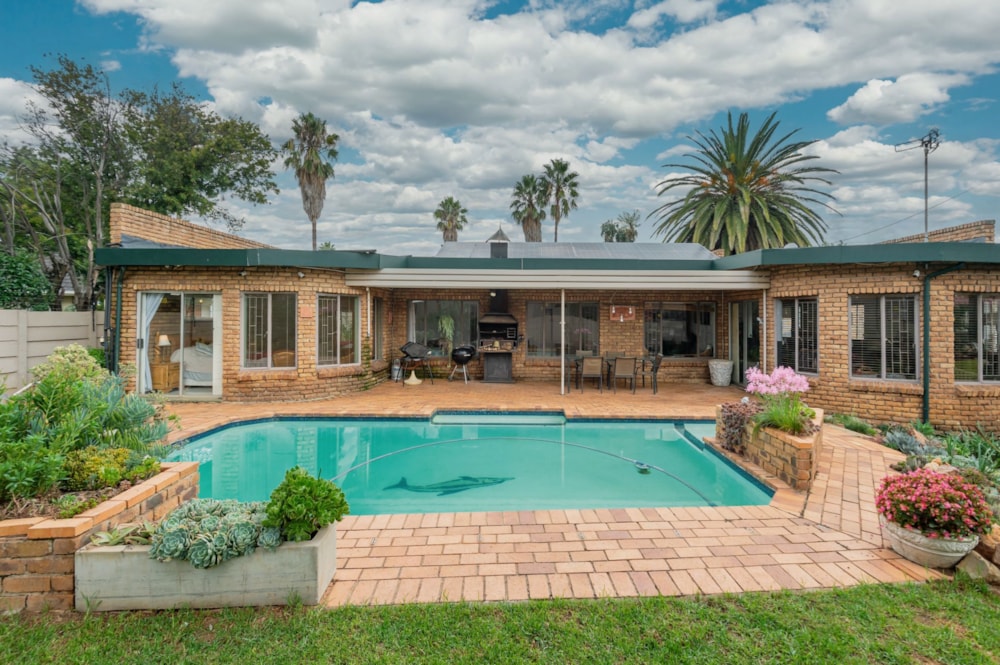 House for sale in Brackendowns - 1GV1691670 House for sale in Brackendowns - 1GV1691670