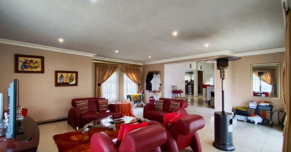 House for sale in Brackendowns - 1GV1694084