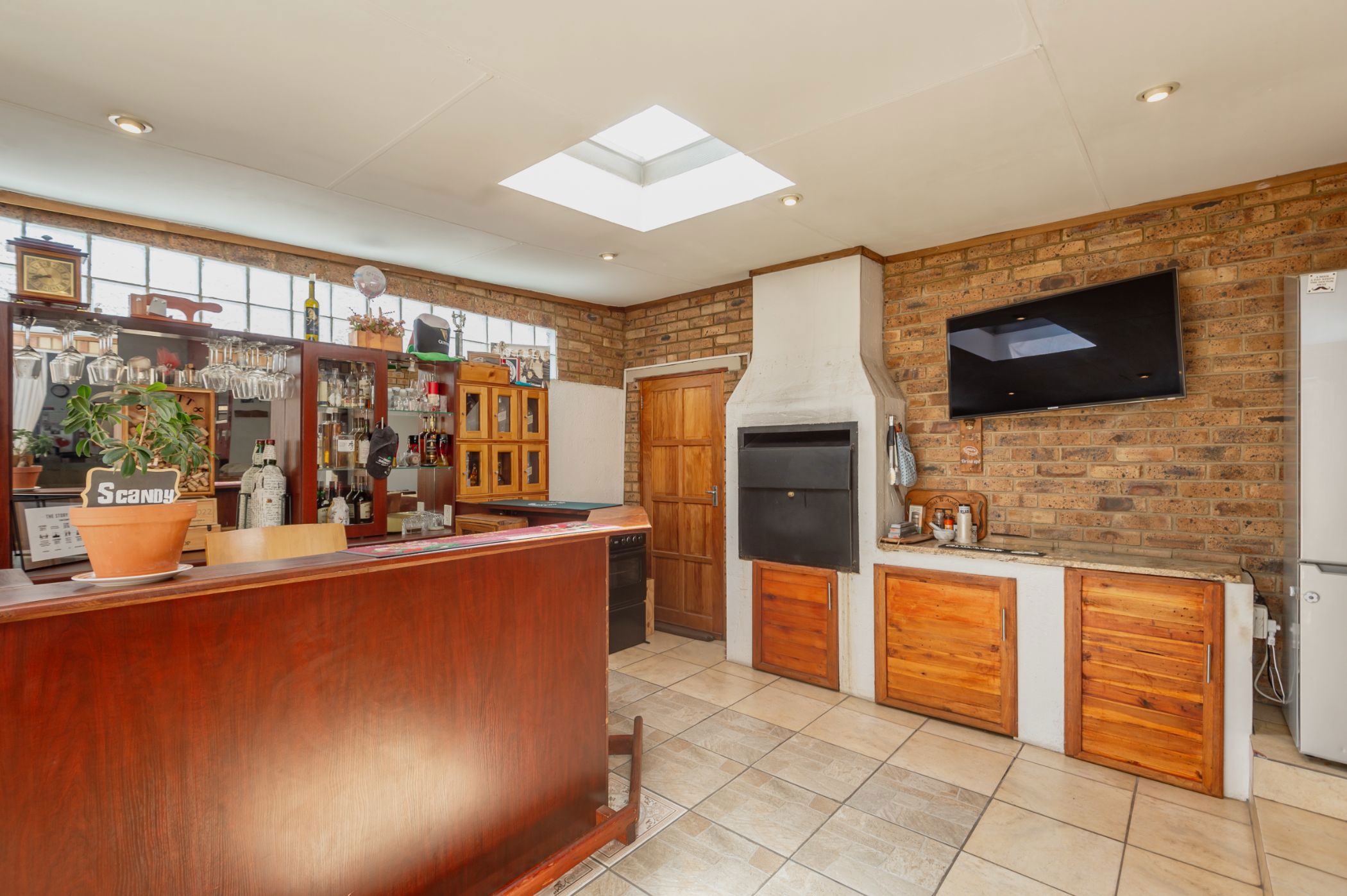 Apartment sold in New Redruth - 1GV1691343