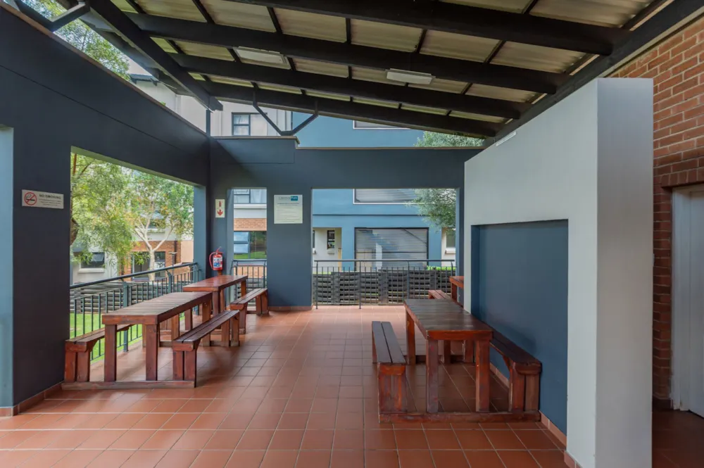 Apartment sold in Oakdene, Johannesburg - 1GV1696525 Apartment sold in Oakdene, Johannesburg - 1GV1696525